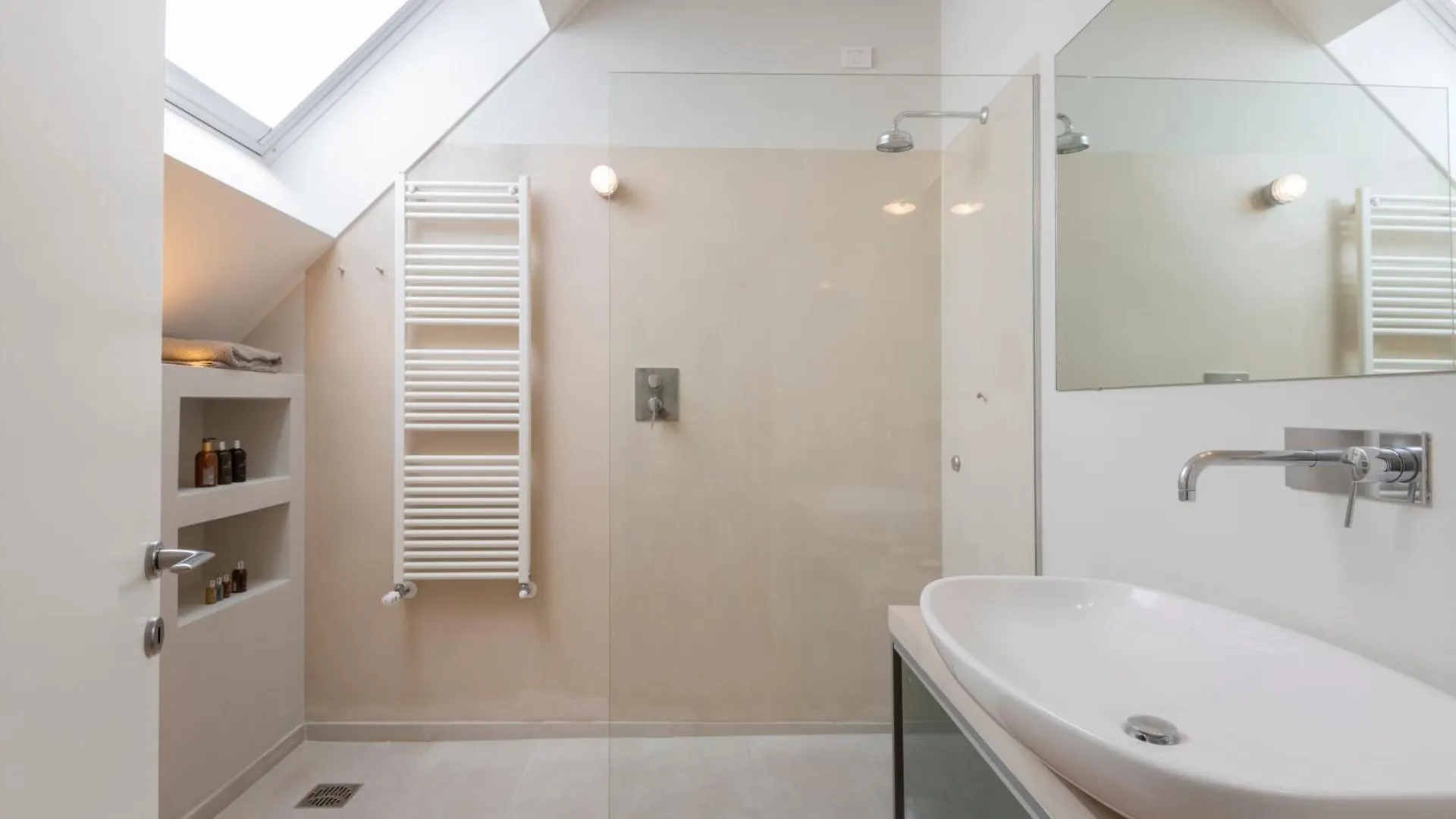 Luxury Loft Porta Venezia In Downtown Milan Apartment